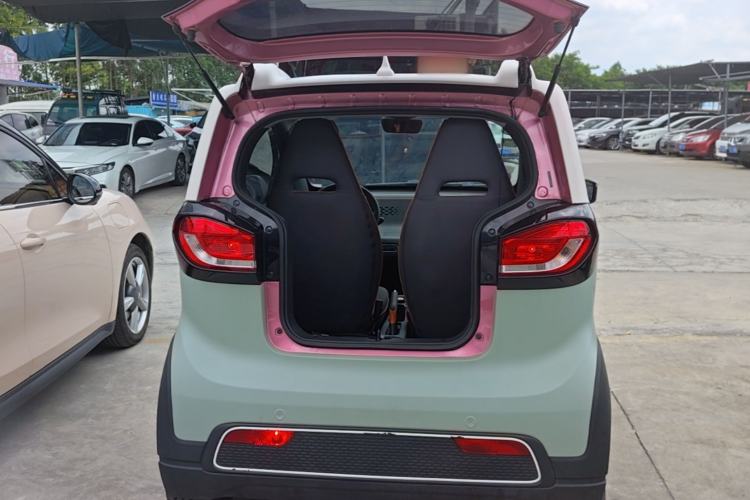 Used Baojun E100 2019 250KM Smart Drive Edition Trunk