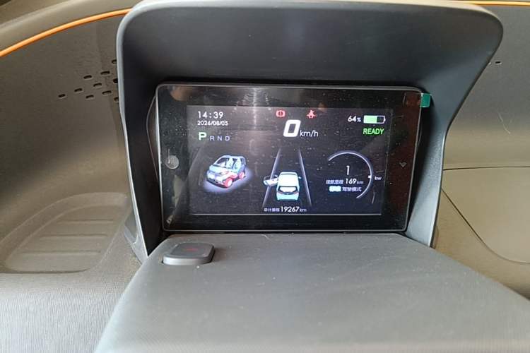 Used Baojun E100 2019 250KM Smart Drive Edition Instrument Cluster