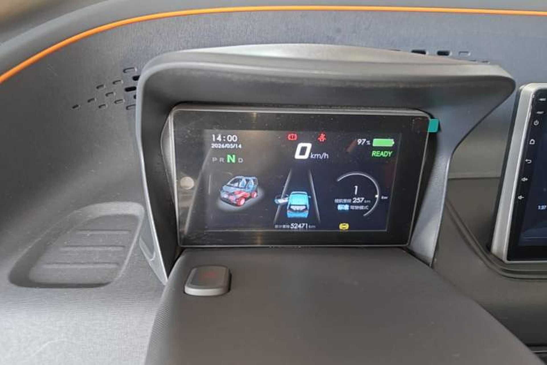 Used Baojun E100 2019 250KM Smart Drive Edition Instrument Cluster