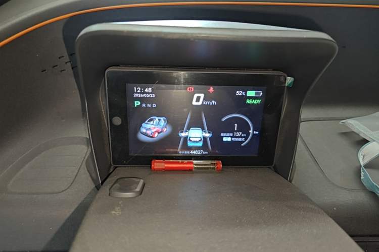 Used Baojun E100 2019 250KM Smart Drive Edition Instrument Cluster