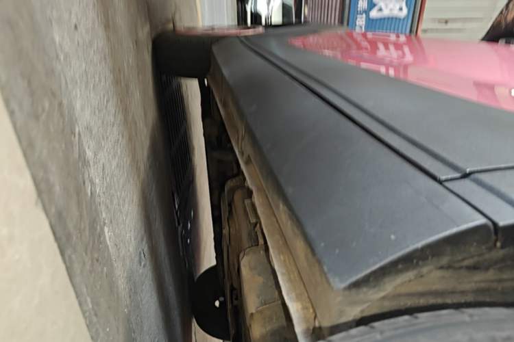 Used Baojun E100 2019 250KM Smart Drive Edition Left Side Sill