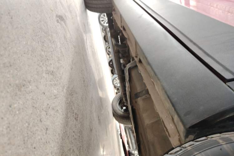 Used Baojun E100 2019 250KM Smart Drive Edition Left Side Sill
