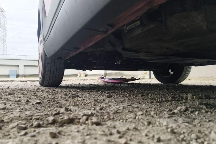 Used Baojun E100 2019 250KM Smart Drive Edition Left Side Sill