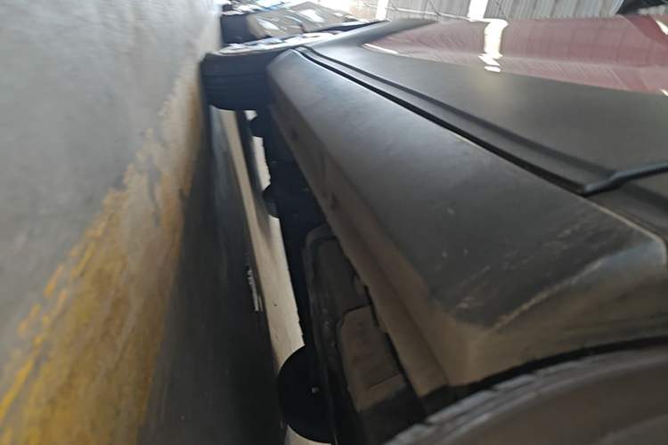 Used Baojun E100 2019 250KM Smart Drive Edition Left Side Sill