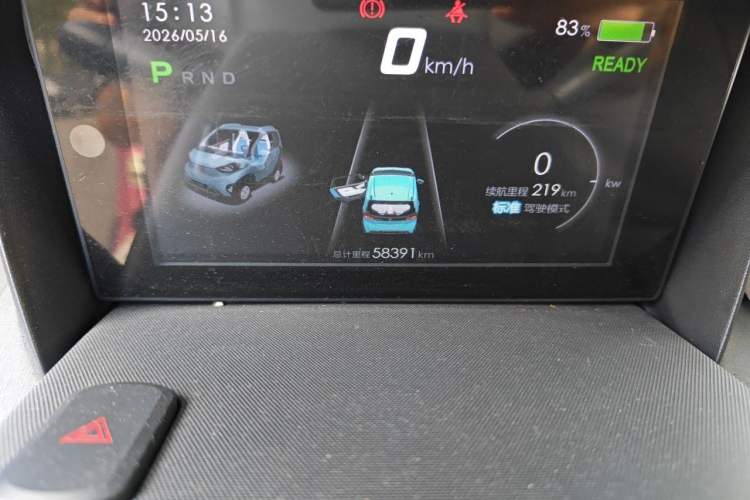 Used Baojun E100 2019 250KM Smart Drive Edition Odometer Close Up