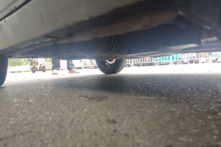 Used Baojun E100 2019 250KM Smart Drive Edition Chassis Front Right