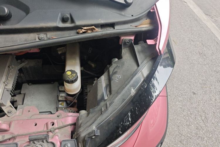 Used Baojun E100 2019 250KM Smart Drive Edition Engine Bay Left