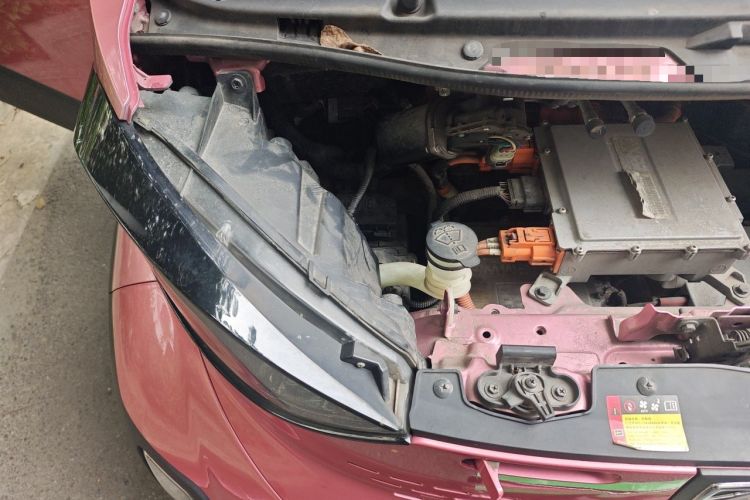 Used Baojun E100 2019 250KM Smart Drive Edition Engine Bay Right
