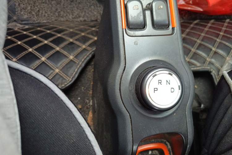 Used Baojun E100 2019 250KM Smart Enjoyment Version Gear Lever