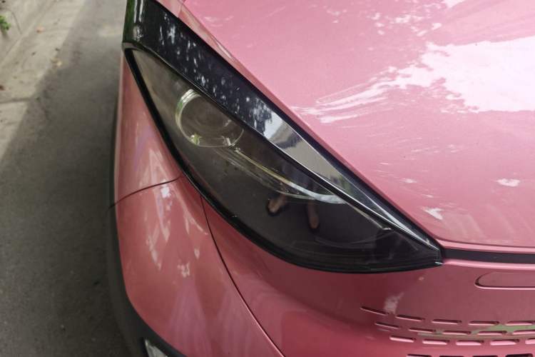 Used Baojun E100 2019 250KM Smart Drive Edition Right Front Headlight