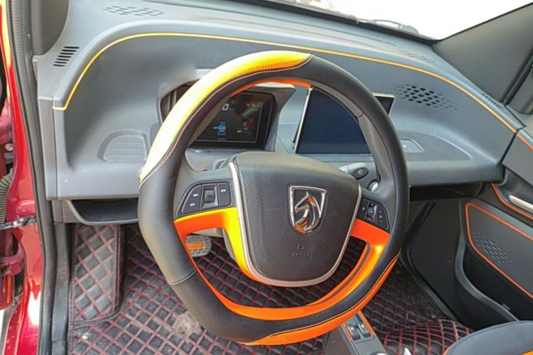 Used Baojun E100 2019 250KM Smart Drive Edition Center Console