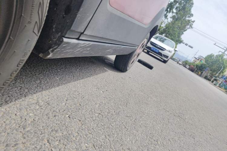 Used Baojun E100 2019 250KM Smart Drive Edition Chassis Front Left