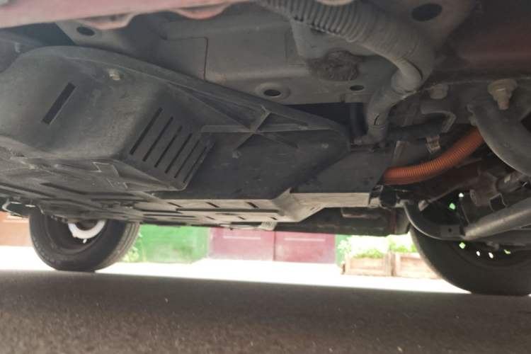 Used Baojun E100 2019 250KM Smart Drive Edition Chassis Front Right