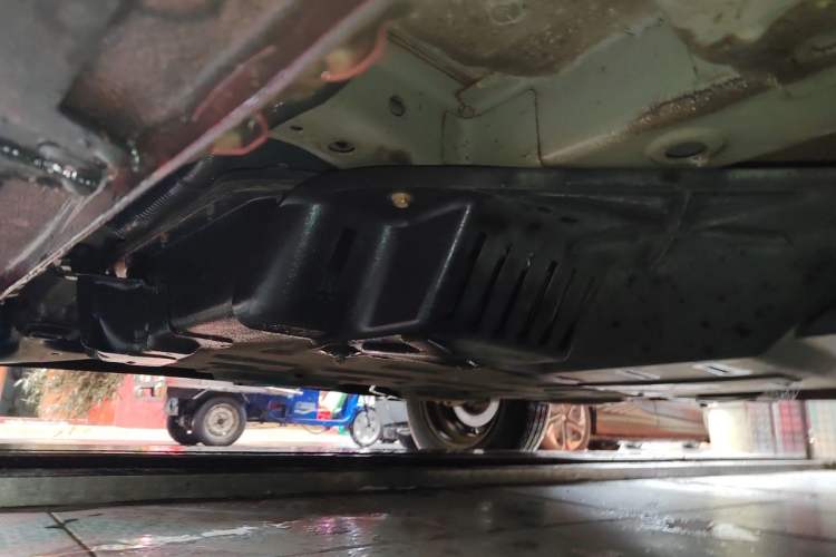 Used Baojun E100 2019 250KM Smart Drive Edition Chassis Front Right