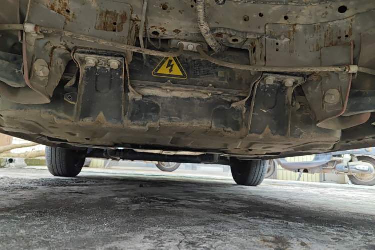 Used Baojun E100 2019 250KM Smart Drive Edition Chassis Rear