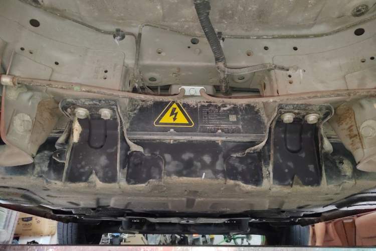 Used Baojun E100 2019 250KM Smart Drive Edition Chassis Rear