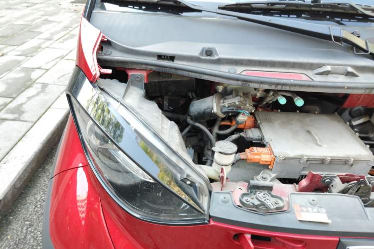 Used Baojun E100 2019 250KM Smart Enjoyment Version Engine Bay Right