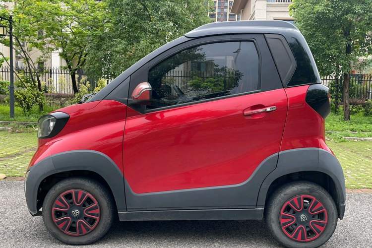 Used Baojun E100 2019 250KM Smart Enjoyment Version Exterior 3