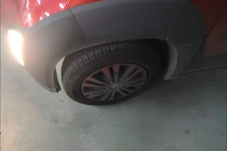 Used Baojun E100 2019 250KM Smart Drive Edition Exterior 4