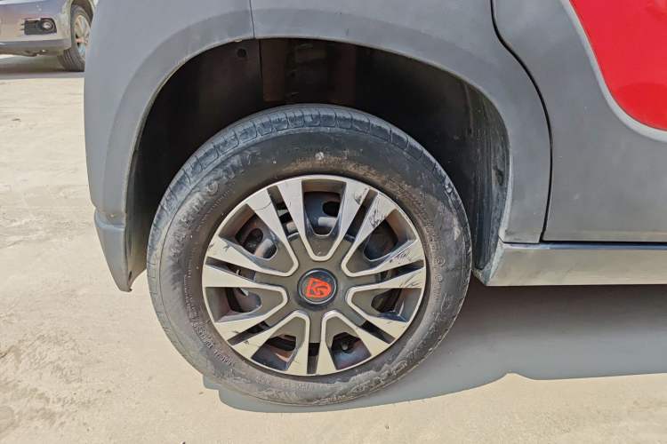 Used Baojun E100 2019 250KM Smart Drive Edition Exterior 5