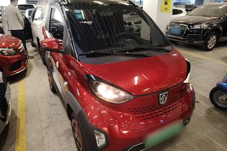 Used Baojun E100 2019 250KM Smart Drive Edition Front Right 45 Deg