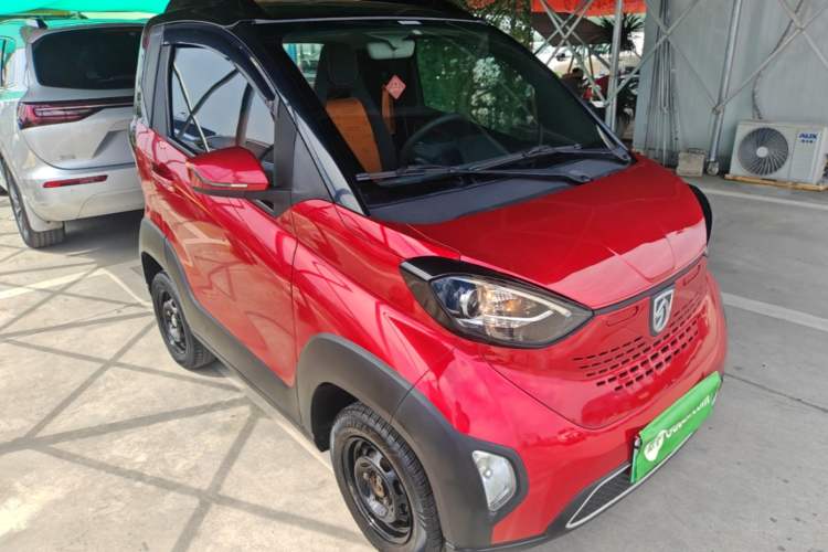 Used Baojun E100 2019 250KM Smart Drive Edition Front Right 45 Deg