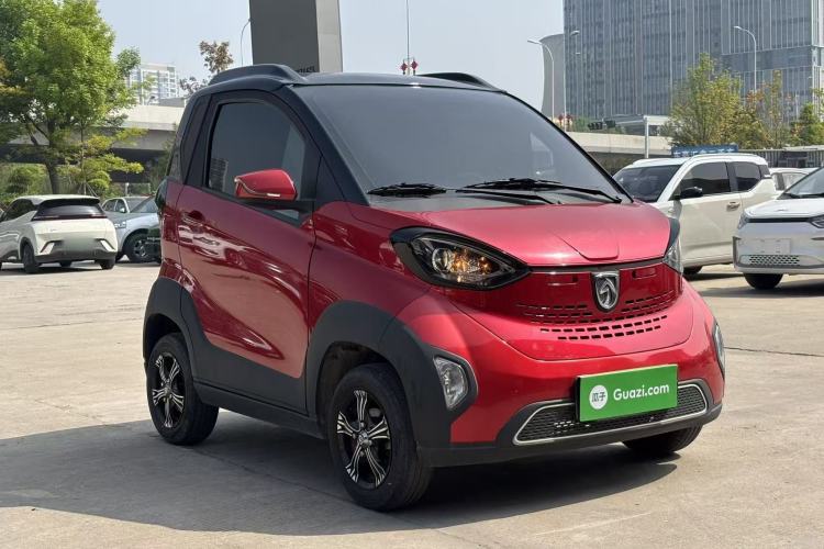 Used Baojun E100 2019 250KM Smart Drive Edition Front Right 45 Deg