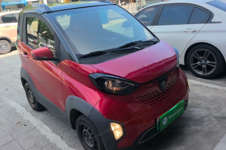 Used Baojun E100 2019 250KM Smart Drive Edition Front Right 45 Deg