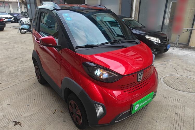 Used Baojun E100 2019 250KM Smart Drive Edition Front Right 45 Deg