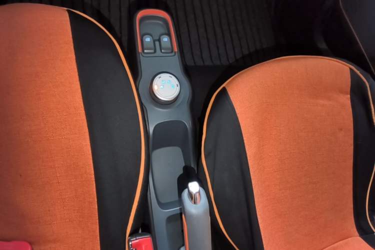 Used Baojun E100 2019 250KM Smart Drive Edition Gear Lever