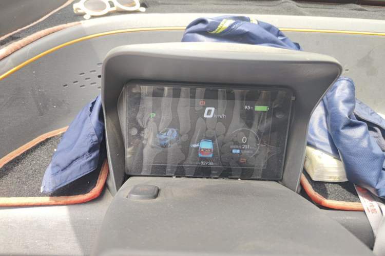 Used Baojun E100 2019 250KM Smart Drive Edition Instrument Cluster
