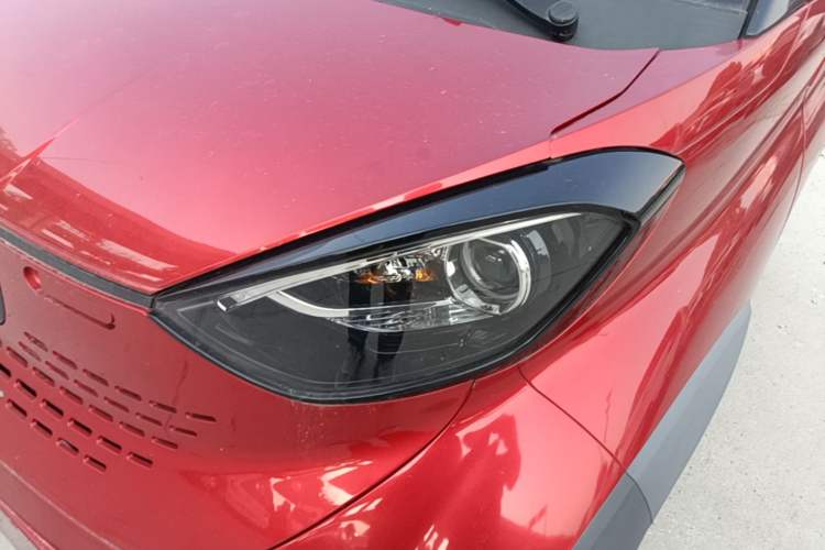 Used Baojun E100 2019 250KM Smart Drive Edition Left Front Headlight