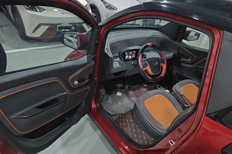 Used Baojun E100 2019 250KM Smart Drive Edition Left Front Seat