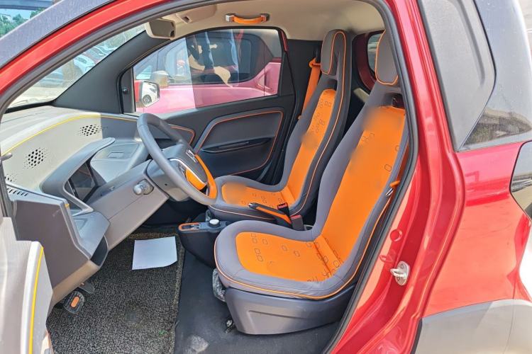 Used Baojun E100 2019 250KM Smart Drive Edition Left Front Seat