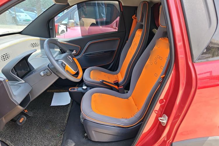 Used Baojun E100 2019 250KM Smart Drive Edition Left Rear Seat