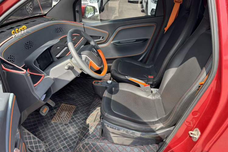 Used Baojun E100 2019 250KM Smart Drive Edition Left Rear Seat