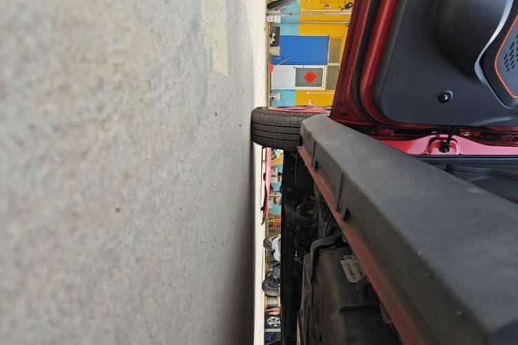Used Baojun E100 2019 250KM Smart Drive Edition Left Side Sill