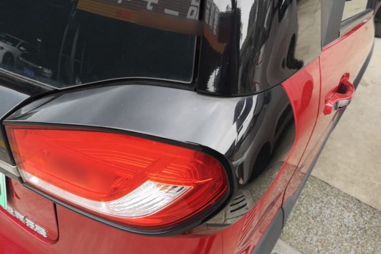Used Baojun E100 2019 250KM Smart Drive Edition Right Rear Taillight