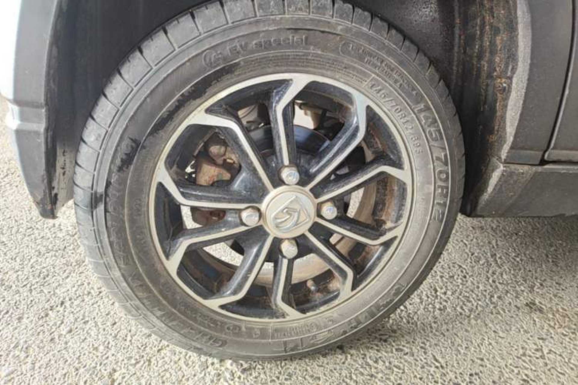 Used Baojun E100 2019 250KM Smart Drive Edition Right Rear Wheel Hub