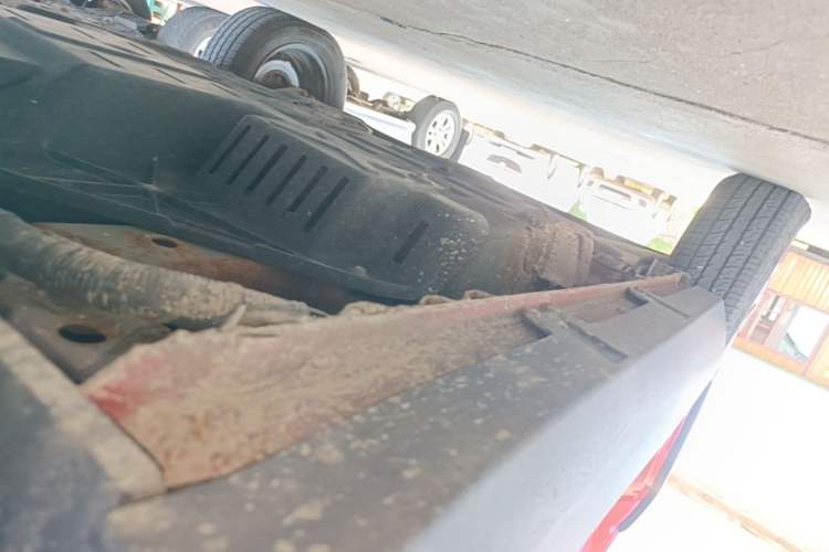 Used Baojun E100 2019 250KM Smart Drive Edition Right Side Sill
