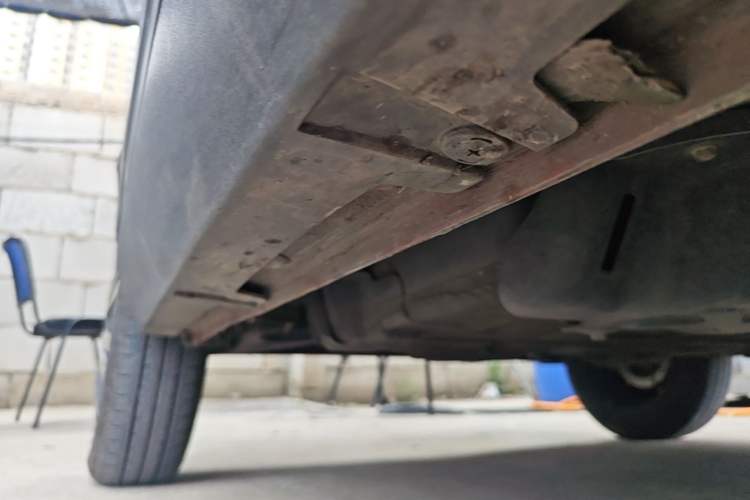 Used Baojun E100 2019 250KM Smart Drive Edition Right Side Sill