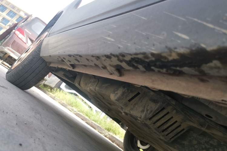 Used Baojun E100 2019 250KM Smart Drive Edition Right Side Sill
