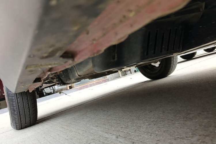 Used Baojun E100 2019 250KM Smart Drive Edition Right Side Sill
