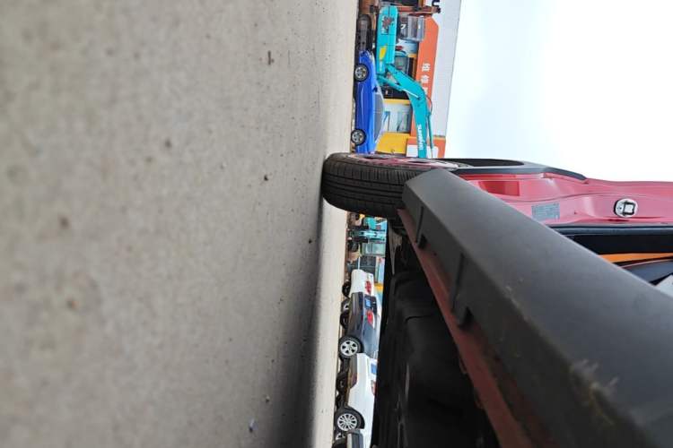 Used Baojun E100 2019 250KM Smart Drive Edition Right Side Sill