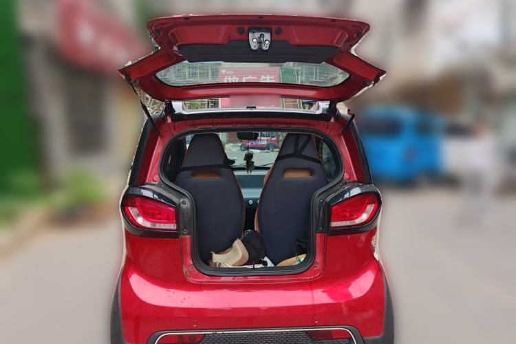 Used Baojun E100 2019 250KM Smart Drive Edition Trunk