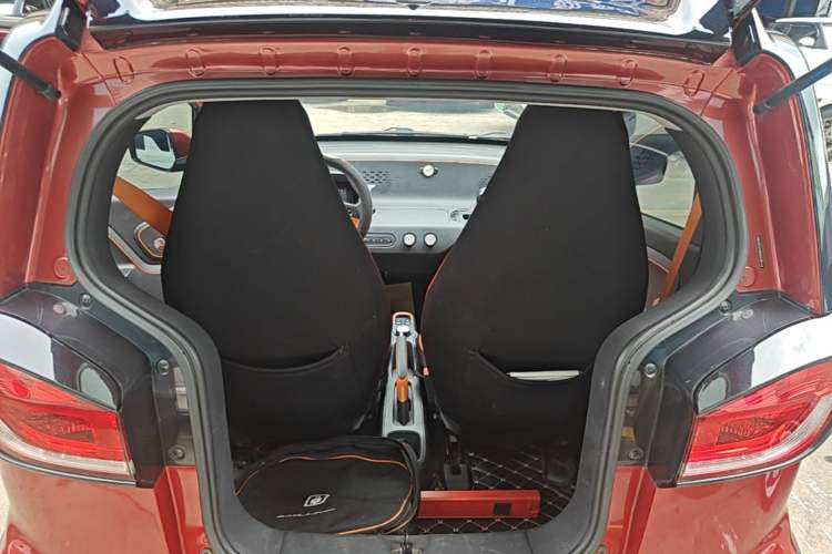Used Baojun E100 2019 250KM Smart Drive Edition Trunk
