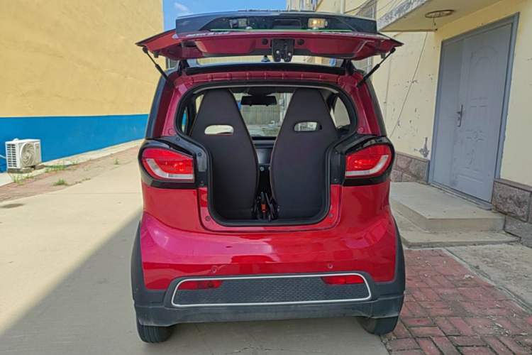 Used Baojun E100 2019 250KM Smart Drive Edition Trunk