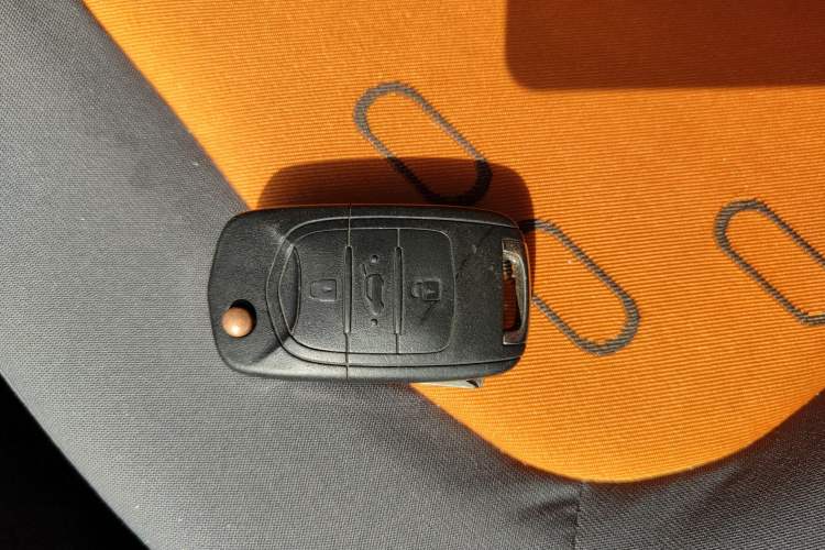 Used Baojun E100 2019 250KM Smart Drive Edition Vehicle Key