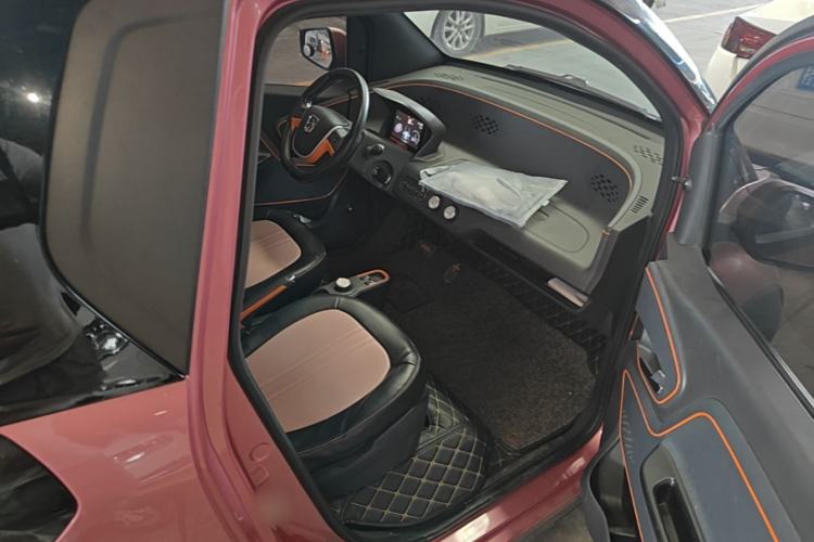 Used Baojun E100 2019 250KM Smart Drive Edition Right Front Seat