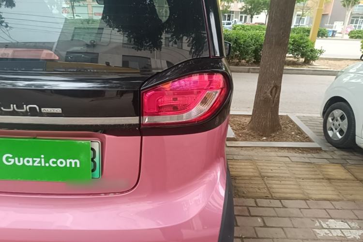 Used Baojun E100 2019 250KM Smart Drive Edition Right Rear Taillight